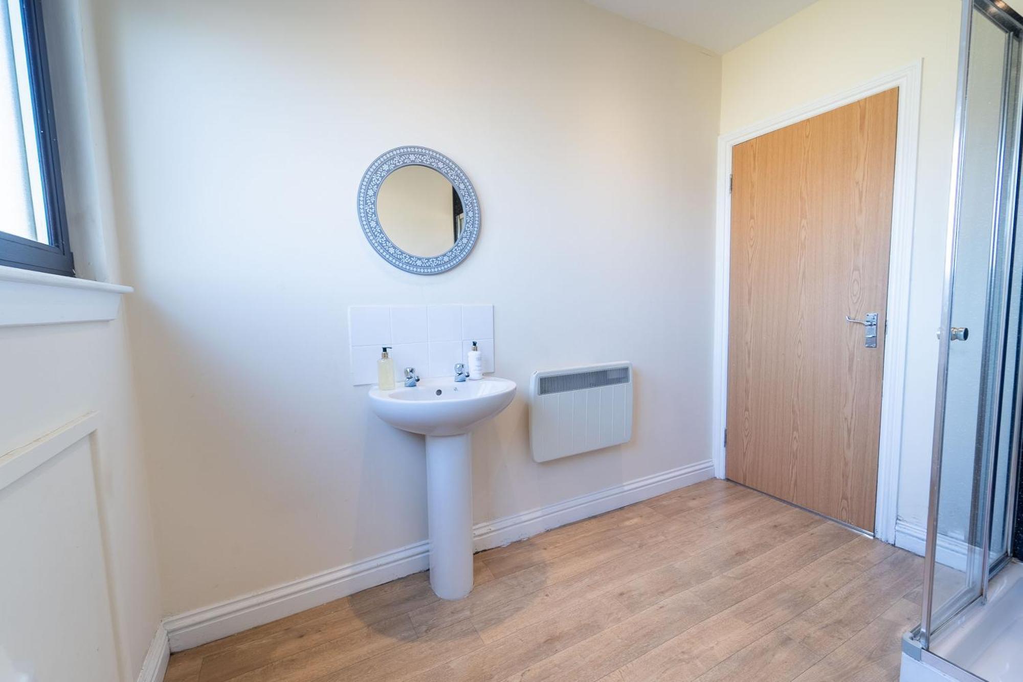Ben View Apartments Flat A Caol 外观 照片